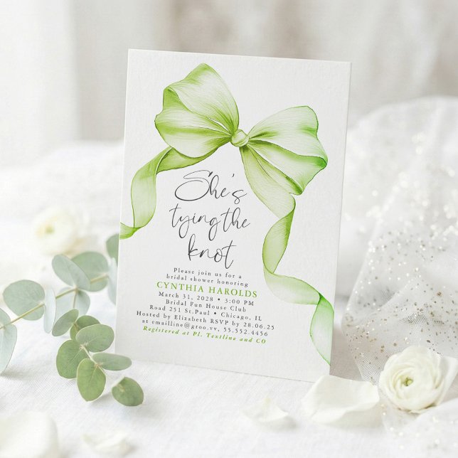 Sagegrön slinga Hon knyter knuten Bröllopsfest Inbjudningar (Light Green Bow Elegant Bridal Shower Invites)