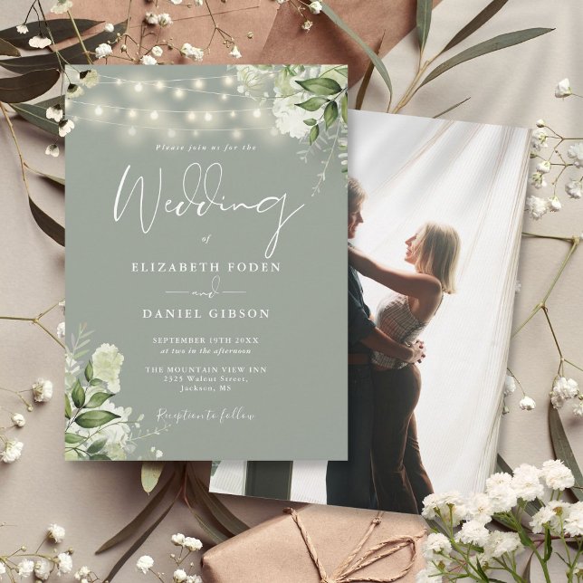 Sagegröna blomstersträngsljus Foto Bröllop Inbjudningar (Sage Green Floral String Lights Photo Wedding Invitation)