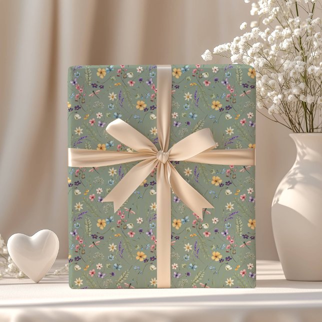 Sagegröna vilda blommor Boho rustika vårträdgård  Presentpapper (Skapare uppladdad)