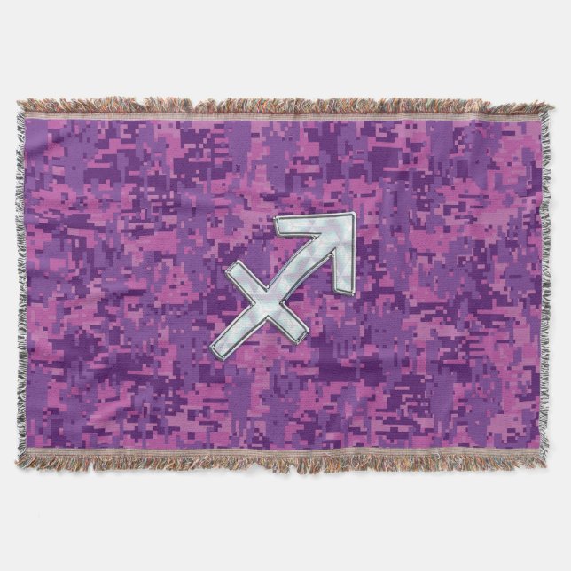 Sagittarius Zodiac Symbol på Fuchsia Digital Camo Mysfilt (Framsidan)