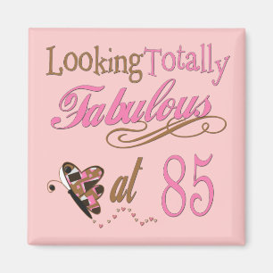 Sagolikt på 85 magnet