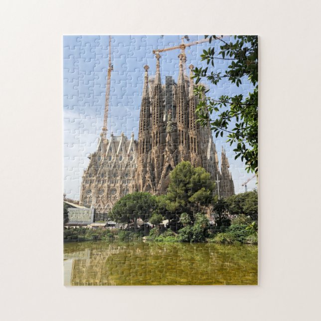 Sagrada Familia Basilica Landmark Barcelona Spanie Pussel (Vertikal)