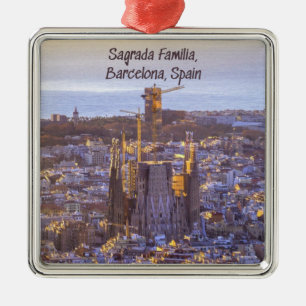 Sagrada Familia Catholic Church, Barcelona, Spanie Julgransprydnad Metall