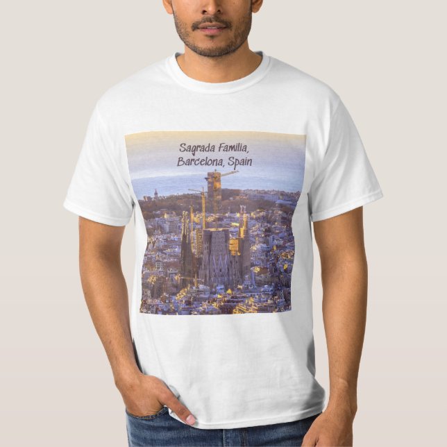 Sagrada Familia Catholic Church, Barcelona, Spanie T Shirt (Framsida)