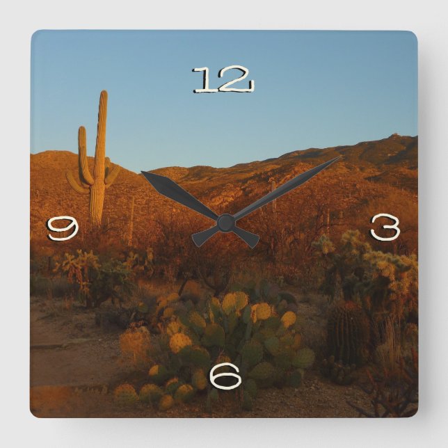 Saguaro Sunset I Arizona Desert liggande Fyrkantig Klocka (Framsida)