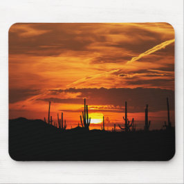 Saguaros i solnedgång musmatta