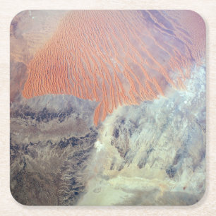 Saharaöknen i Algeriet, norra Afrikan. Underlägg Papper Kvadrat