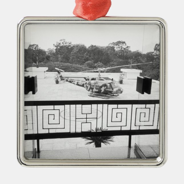 Saigon HCMC Vietnam, Huey Helicopter Julgransprydnad Metall (Framsidan)