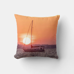 Sailboat Sunrise Kudde