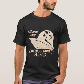 Sailboat Vacation Yacht Boat Sailing Älskare Gift T Shirt