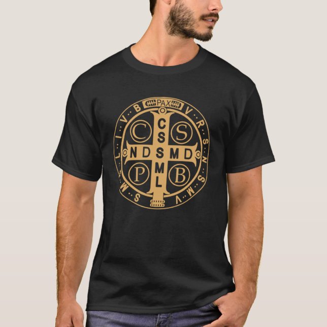 Saint Benedict Medal PAX Peace and Protection T Shirt (Framsida)