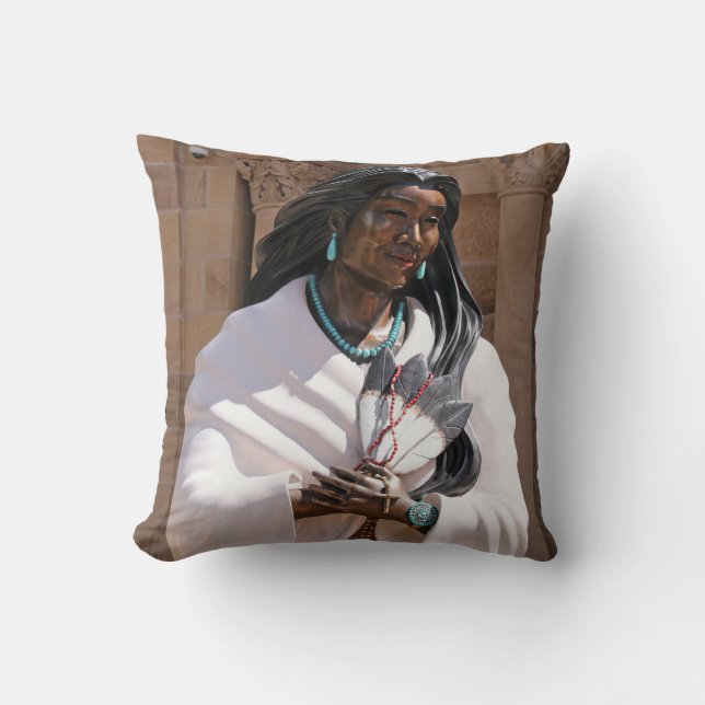 Saint Kateri Tekakwita Kudde (Framsida)