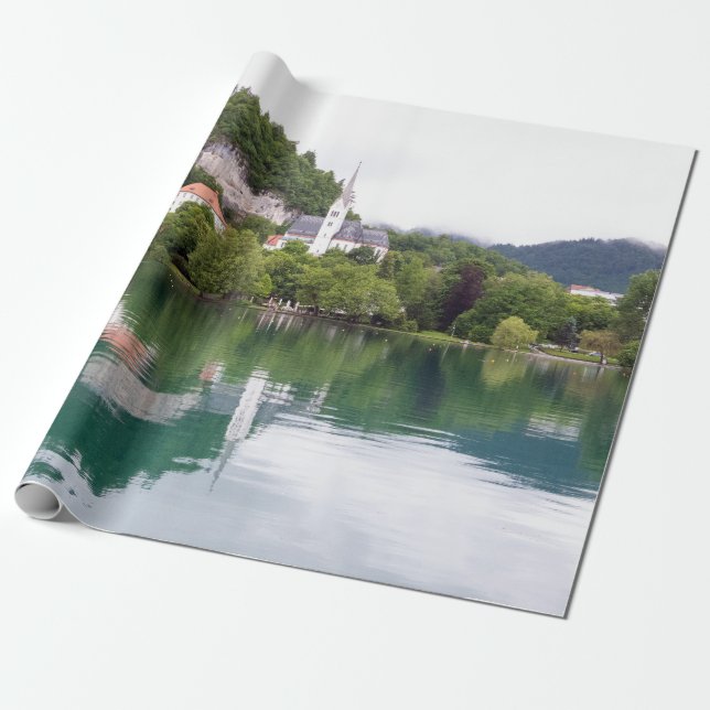 Saint Martin, Bled, Slovenien Presentpapper (Utrullad)