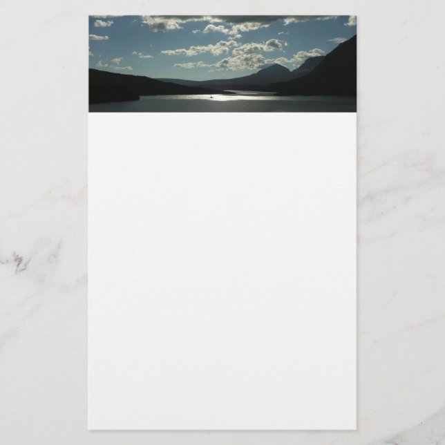 Saint Mary Lake I vid Glacier National Park Brevpapper (Framsida)