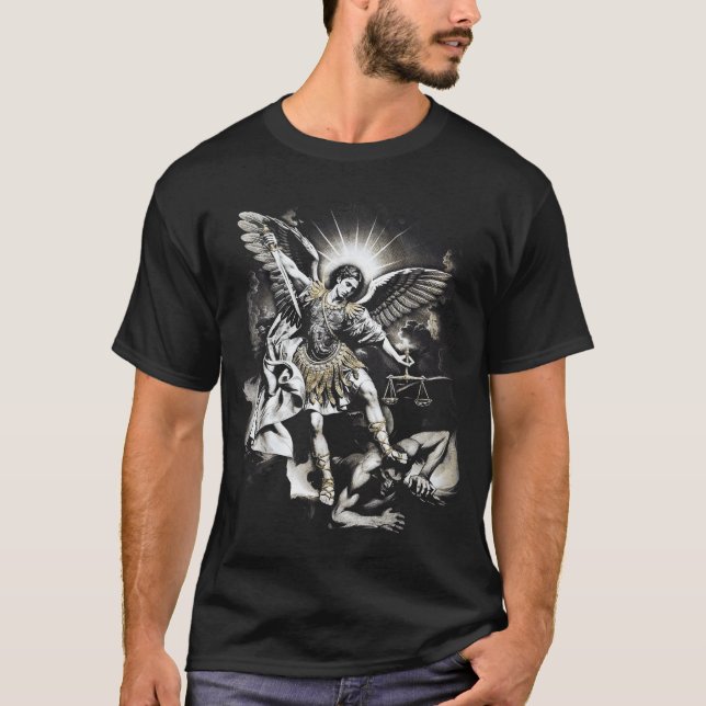 Saint Michael Defeating Satan Archangel Warrior  T Shirt (Framsida)