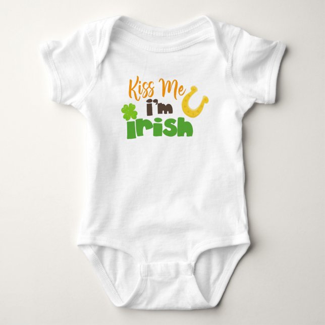 Saint patrick's day, Klöver, Kiss Me jag är irländ T Shirt (Framsida)