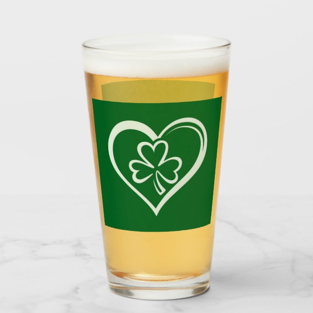 Saint Patrick's Day Roligt Shamrock-hjärta Irländs Glaskopp (Framsida fylld)
