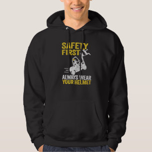 Säkerhet först och främst Bära din Helmet Forklift Hoodie