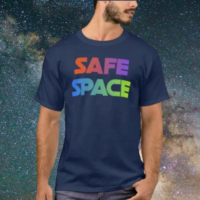 SÄKERT RYMME - Bold Rainbow Påstående Shirt T Shirt (Skapare uppladdad)