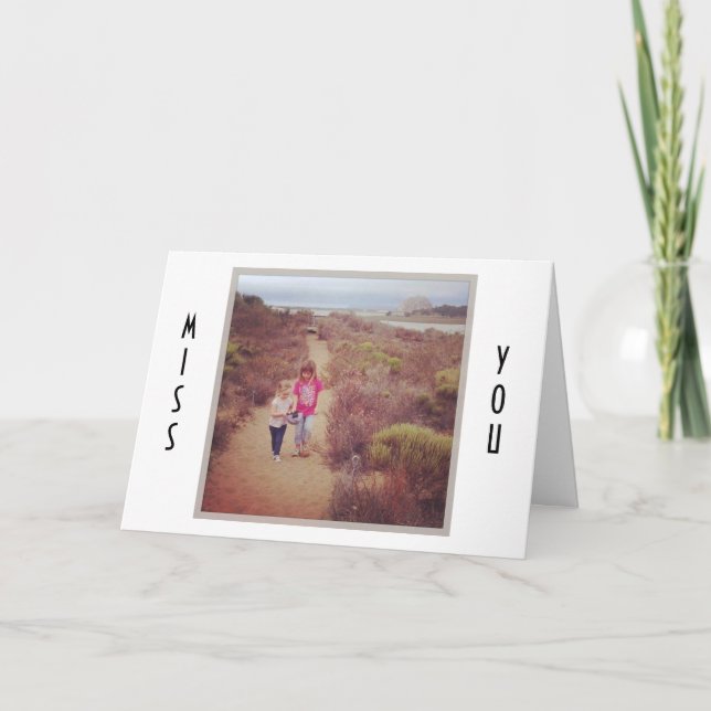 SAKNAR DIG/VÅRA WALKS/SECRETS DELADE BIRTHDAY KORT (Framsida)