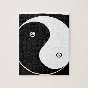Sakralt kinesiskt Yin Yang andligsymbol Pussel