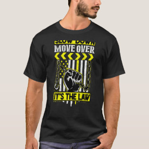 Sakta ner och rör dig över lagen t shirt