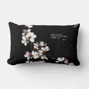 Sakura blommor lumbarkudde
