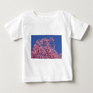 Sakura Cherry-Blommar in to Blue Tee