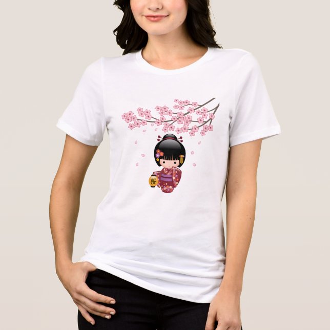 Sakura Kokeshi Doll Geisha Girl T Shirt (Framsida)