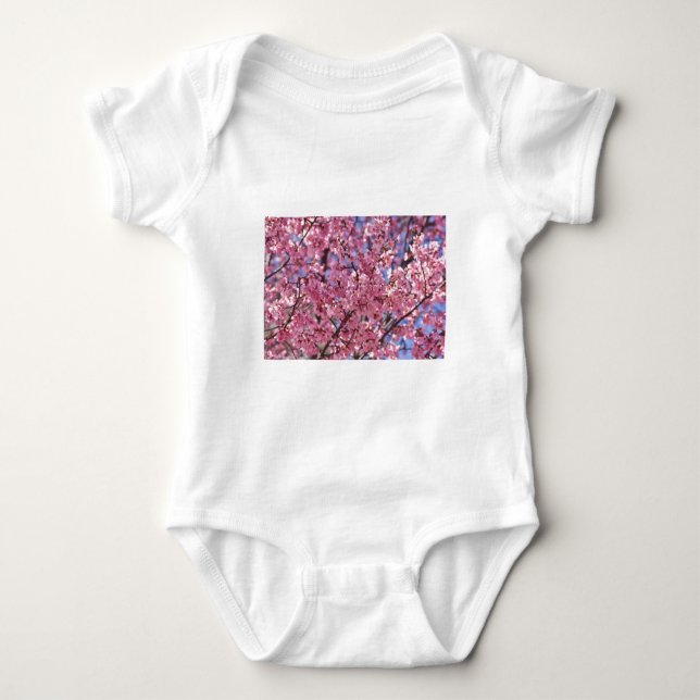 Sakura Rosa Körsbärsblomshimmel T-shirt (Framsida)