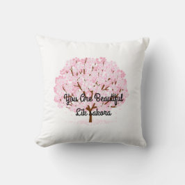Sakura Träd i Fullt Bloom - Elegant Vår Design" Kudde