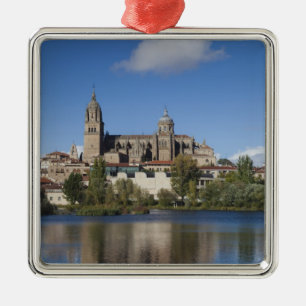 Salamanca-katedralerna och staden julgransprydnad metall