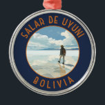 Salar de Uyuni Bolivia Retro Distress Circle Julgransprydnad Metall<br><div class="desc">Salar de Uyuni in a vetor art stil. Salar de Uyuni,  mitt i Anderna i sydvästra Bolivia,  är världens största saltplatta.</div>