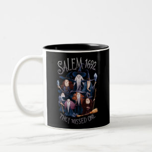 Salem 1692 De missade en Halloween-häxa Två-Tonad Mugg