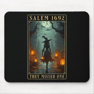 Salem 1692 de missade en Halloween Witch Musmatta