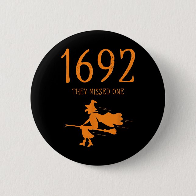 Salem 1692 de missade en Roligt Halloween Witch 2 Knapp (Framsida)