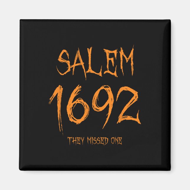 Salem 1692 de missade en Roligt Halloween Witch Magnet (Framsidan)