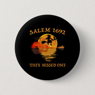 Salem 1692 de missade en Witch Riding Broom Hall Knapp