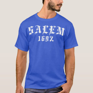 Salem 1692 Snyggt Goth Typography 1 T Shirt