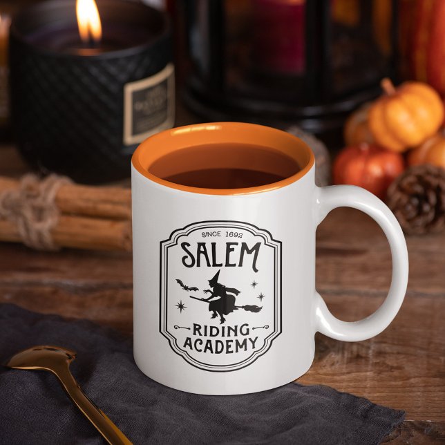 Salem Riding Academy Halloween Witch Två-Tonad Mugg (Skapare uppladdad)