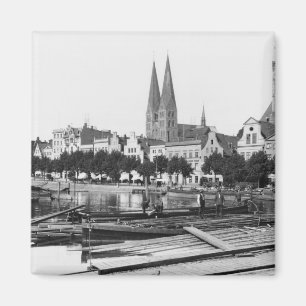 Sälja trä på floden Trave, Lubeck, c.1910 Magnet