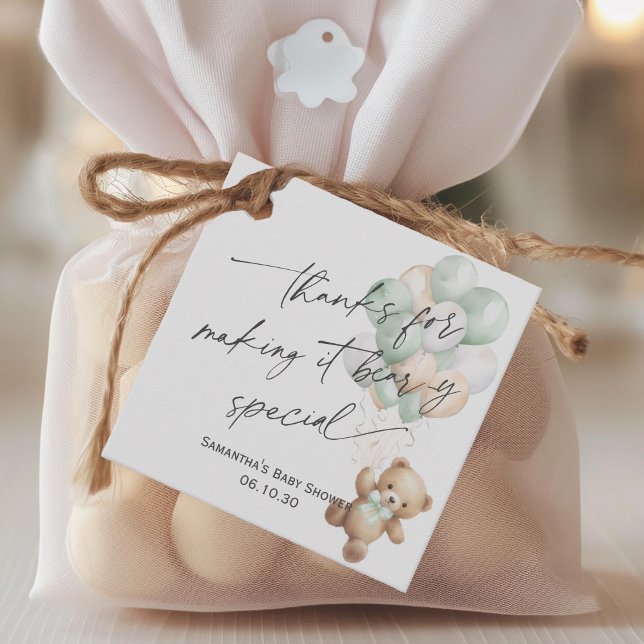 Säljare Grönt Vi kan tidigt vänta könsuppehåll Gåvor Etiketter (Sage Green We Can Bearly Wait, Teddy Bear Gender Neutral baby Shower Favor Tags.)