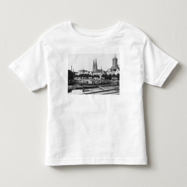 Säljvirke på floden Trave, Lubeck, c.1910 T-shirt (Framsida)