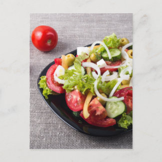 Sallatskål av naturliga grönsaker vykort