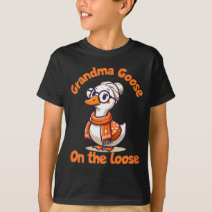 Sällsamma gås-skapelser Rolig mormor-gås på fri T Shirt