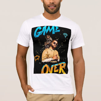 SÄLLSYNT OCH ELEGANT DESIGNAD T-SHIRT TILL SALU
