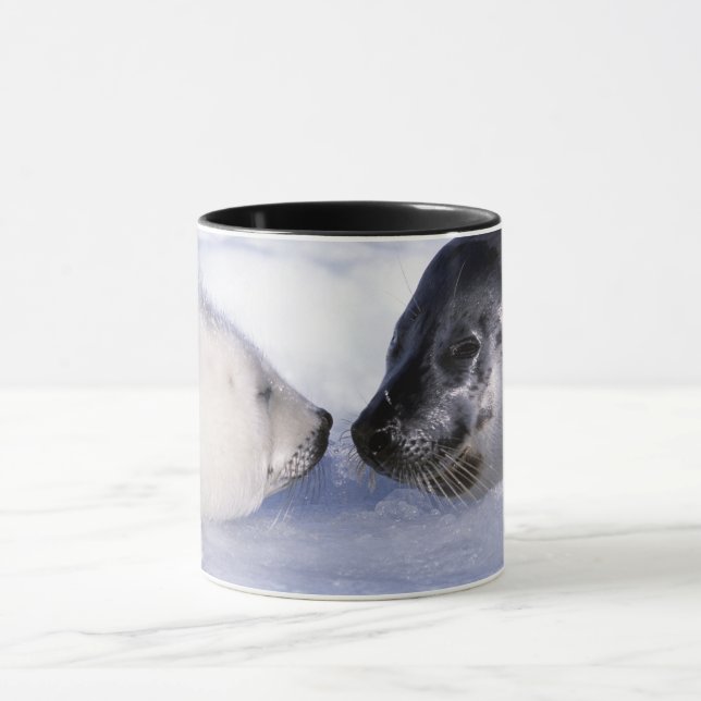 Sälmoder med unge mugg (Center)