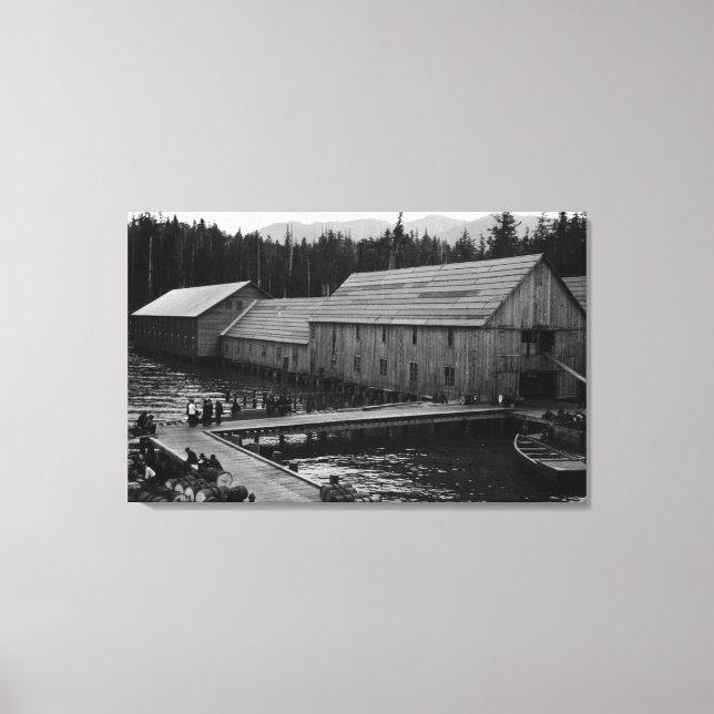 Salmon Cannery nära Ketchikan, Alaska Canvastryck (Framsida)