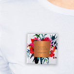 Salon, kopparmetalliskt vattenfärgad bukett knapp<br><div class="desc">Luxuriös knapp för professionell och glamorös knapptryckning med vattenfärg röd, rosa och peonies boho bouquet med marinblått och lila fjädrar för makeup artist | Värmestylist | Stylist mode | Nacksalong | boutique | Försäljningskonsult | inredingsdesign studio anställd med en glansig beige än kopparmetallisk kvadratetikett. Perfektens val av snyggt för sofistikerat...</div>