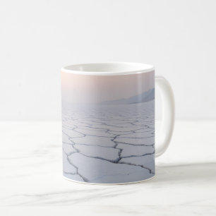 Saltplattor vid gryningen: Eteralt minimalistiskt Kaffemugg